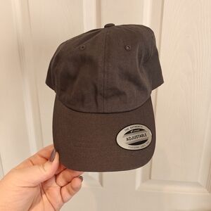 YUPOONG The Classics Ball Cap